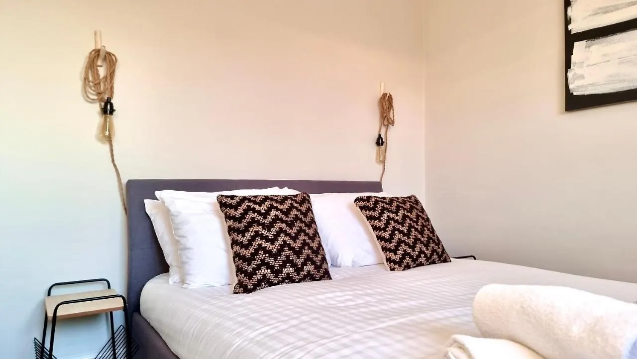 The Loft By Switchback Stays Cardiff 0*,  United Kingdom